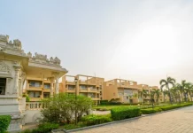 Why Senior Living Can Enhance the Quality of Life for Ageing Parents