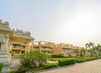 Why Senior Living Can Enhance the Quality of Life for Ageing Parents
