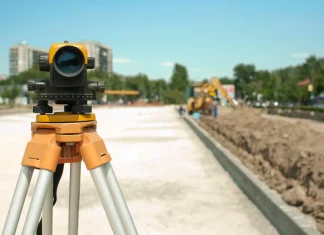 How Accurate Are Modern Surveyors Using LiDAR Technology? professional land surveyor