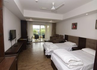 How Professional Geriatric Care Enhances Quality of Life for Elderly Residents best elder care services in kolkata